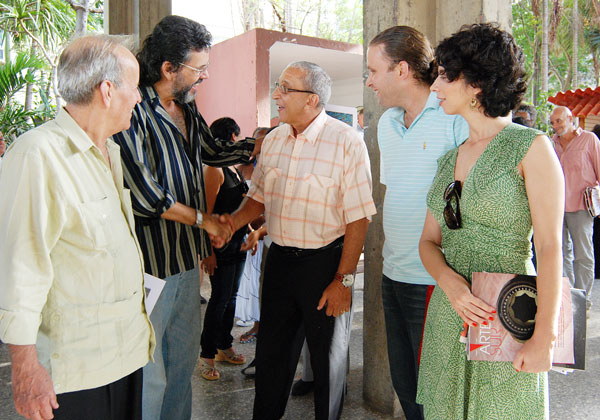 Juan Formell agradece premio Maestro de Juventudes