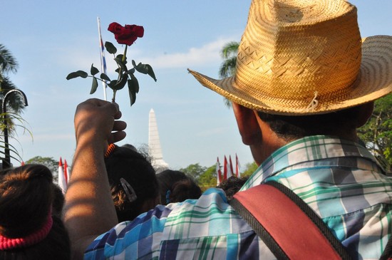 Varias generaciones de cubanos honraron al Maestro