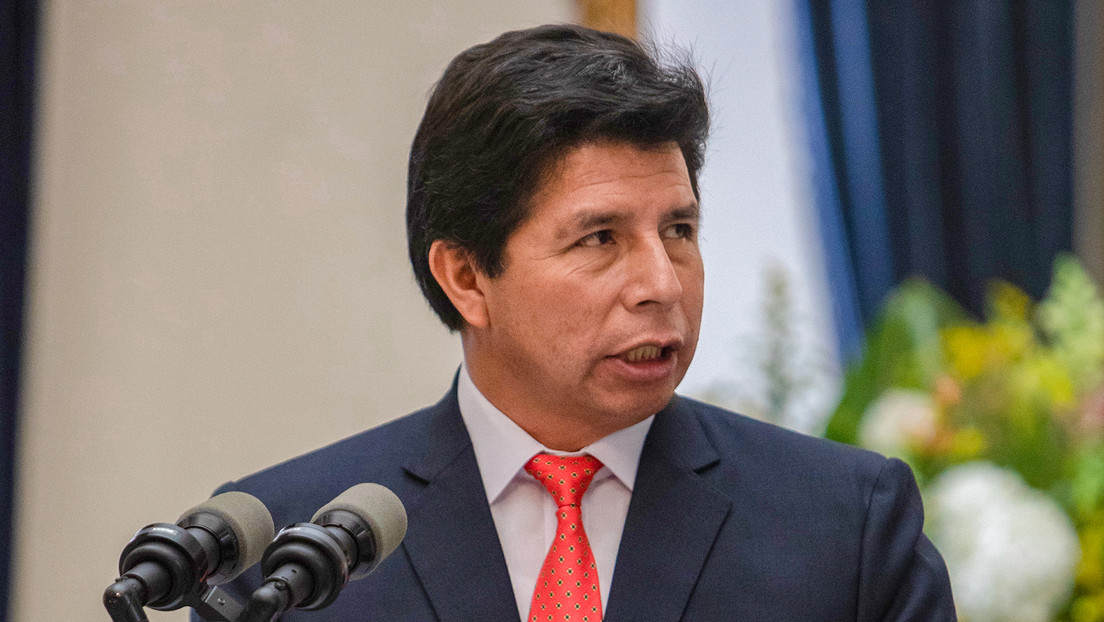 Exigen restitución del expresidente de Perú, Pedro Castillo