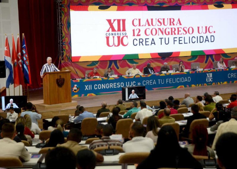 Última jornada del 12mo. Congreso de la UJC-14