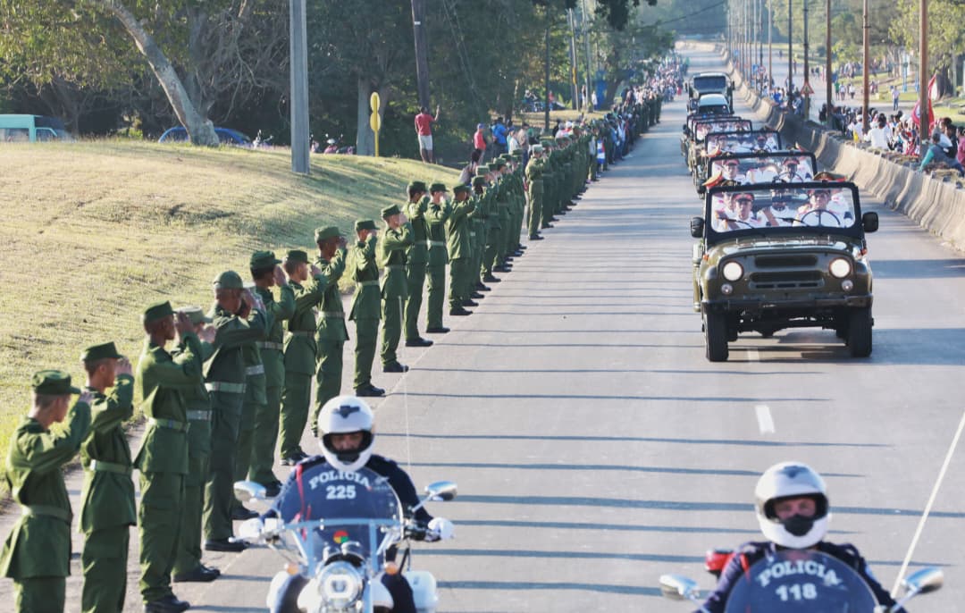 Homenaje a los combatientes cubanos