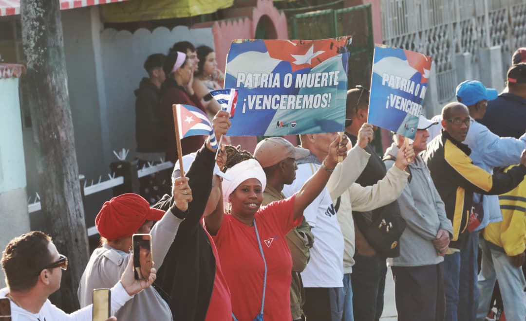 Homenaje a los combatientes cubanos