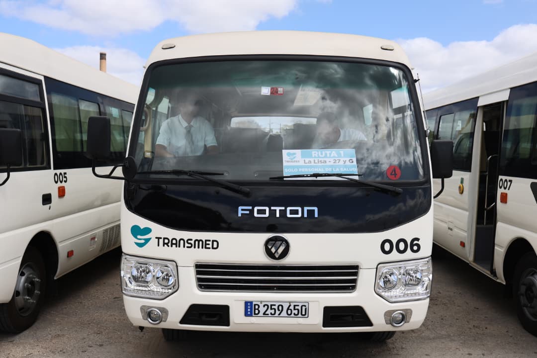 Servicio de transporte para el personal de salud