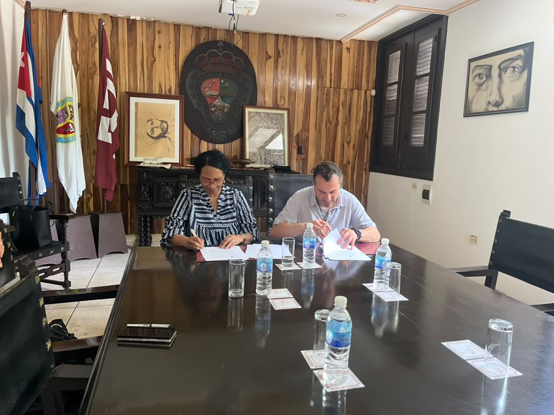 Universidad de La Habana y empresa mixta BioCubaCafé S.A. firman convenio de colaboración