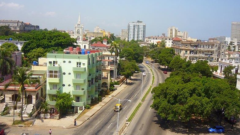 La calle Línea, en el Vedado