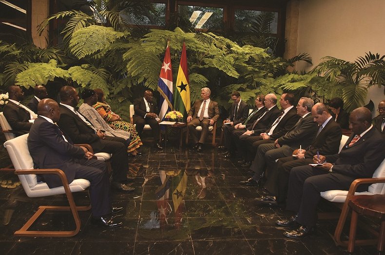 Miguel Díaz-Canel Bermúdez, recibió al Presidente de la República de Ghana, excelentísimo señor Nana Addo Dankwa Akufo-Addo