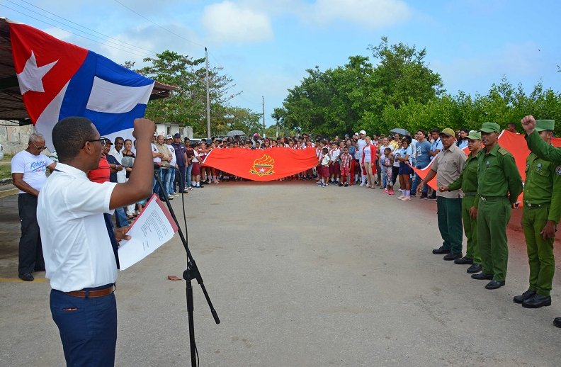 Jóvenes pineros ratifican su compromiso por Cuba.