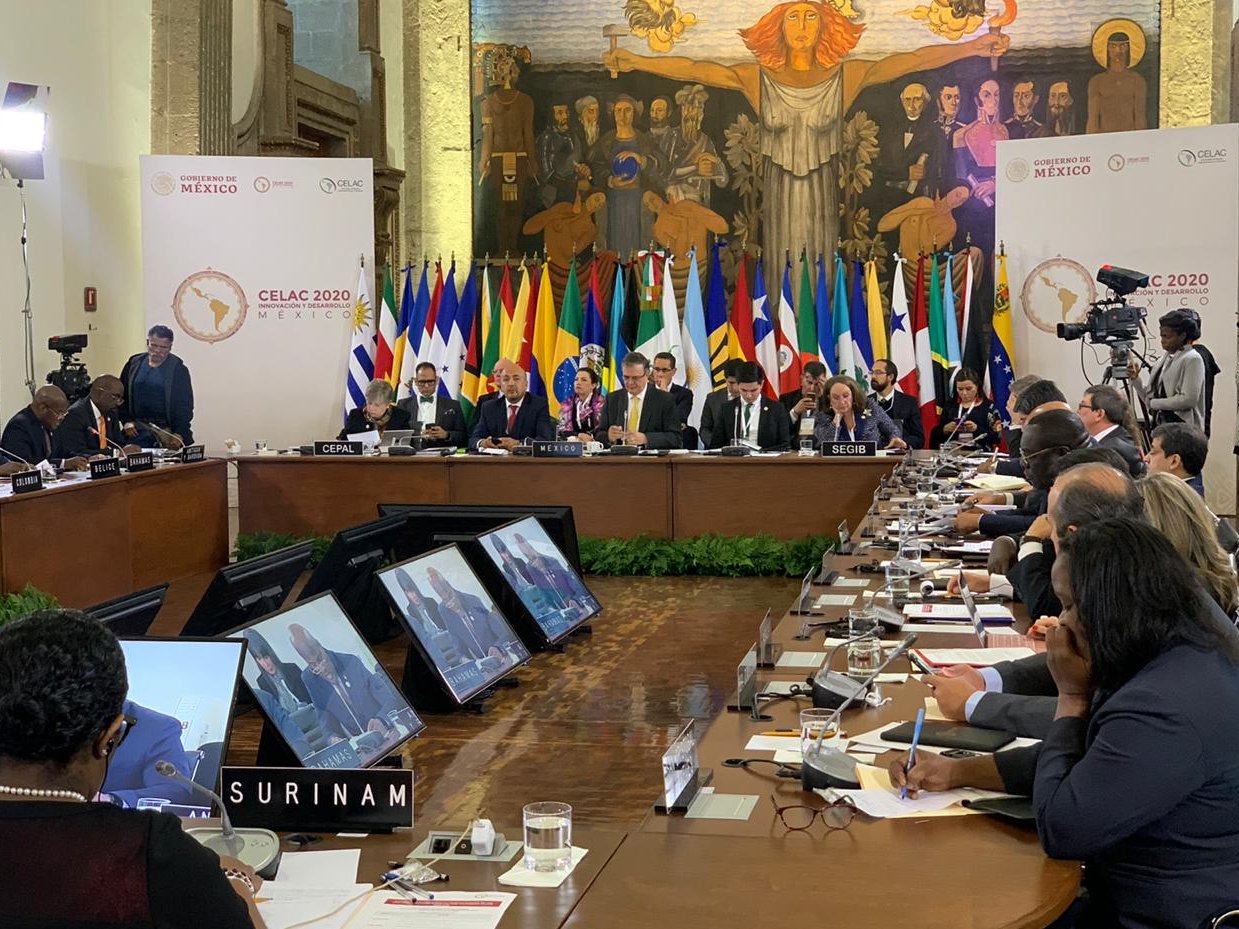 En la Cumbre ministerial, el Canciller cubano ratificó  el compromiso con la consolidación de América Latina y el Caribe como Zona de Paz