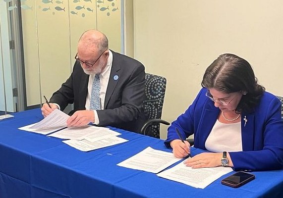 Firma de Memorándum de Entendimiento entre la organización no gubernamental The Ocean Fundation de los Estados Unidos y el CITMA