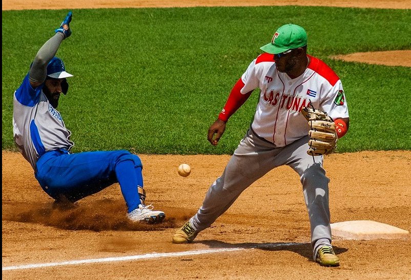 Industriales vs Las Tunas