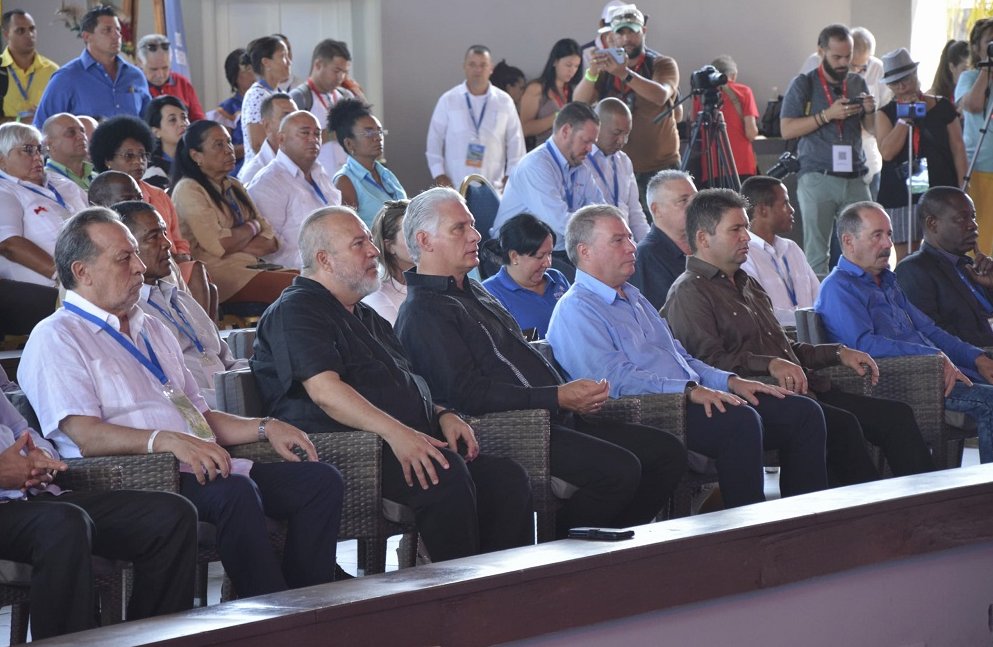 Miguel Díaz-Canel en la 42 Feria Internacional de Turismo