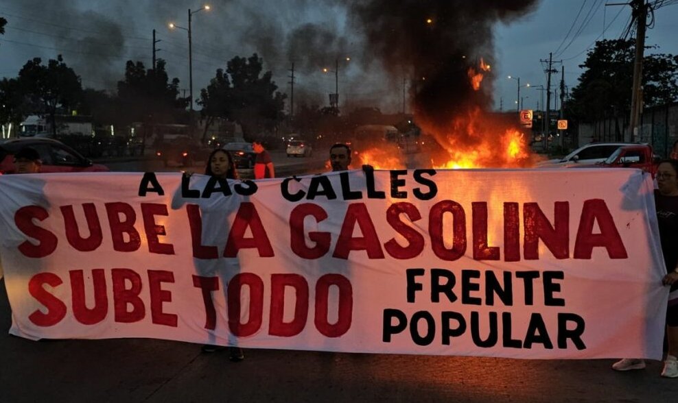 Manifestaciones por incremento del precio de la gasolina