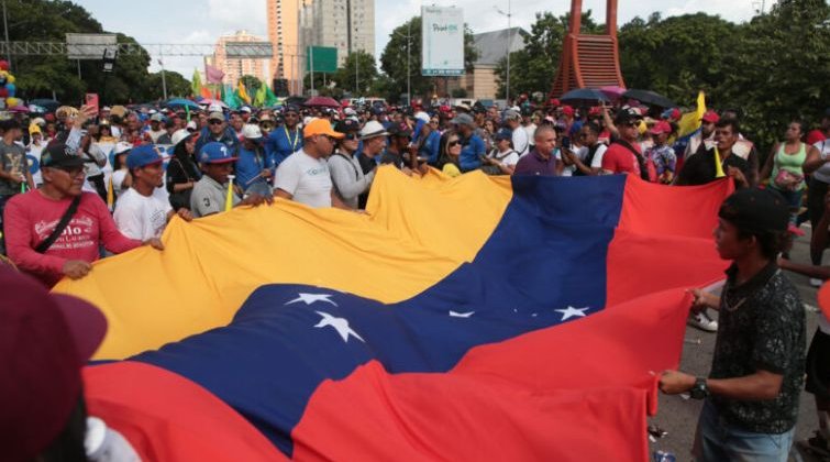 Personalidades internacionales condenan acciones desestabilizadoras contra Venezuela