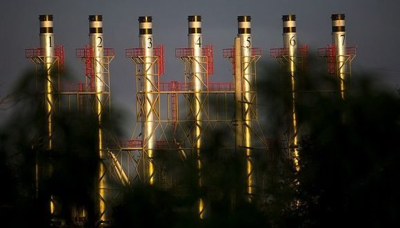 La Habana: Incendio en central flotante provoca lesiones a ocho trabajadores