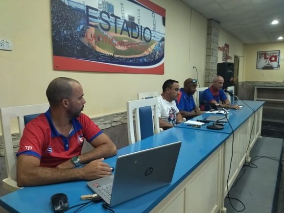 Cuba anuncia preselección para torneo beisbolero Premier 12