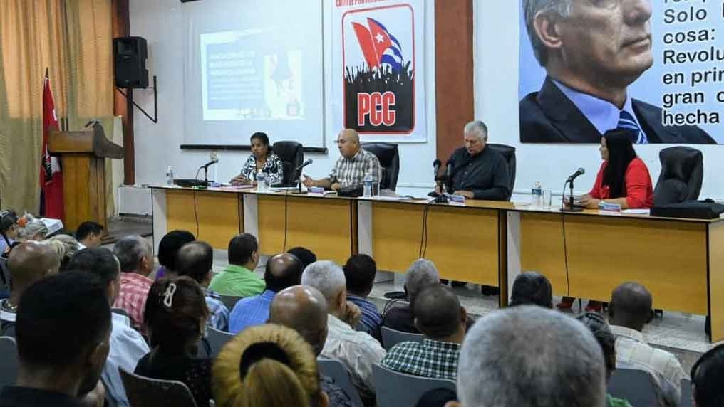 Pleno Extraordinario del Comité Provincial del Partido en Granma