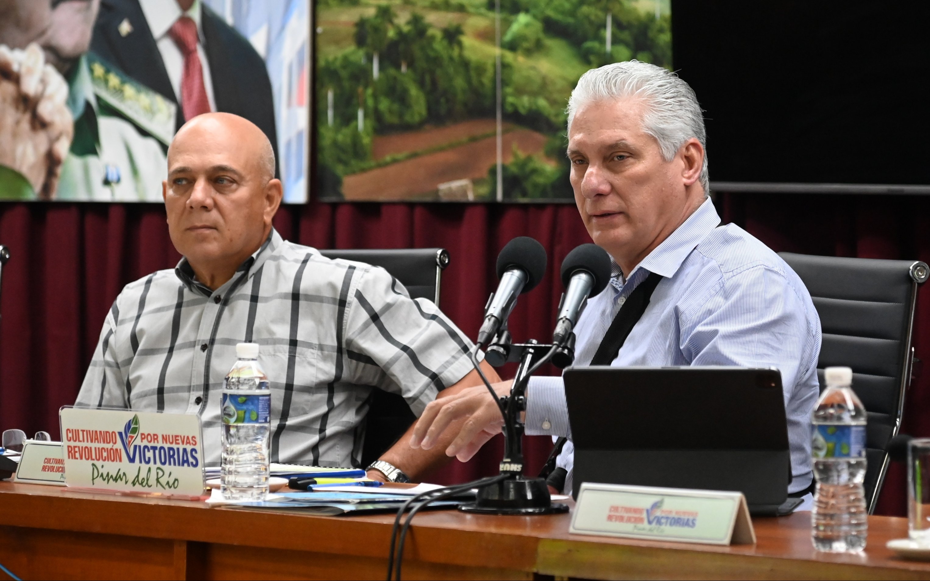 Presidente Díaz-Canel en el Pleno Extraordinario del Comité Provincial del Partido Comunista