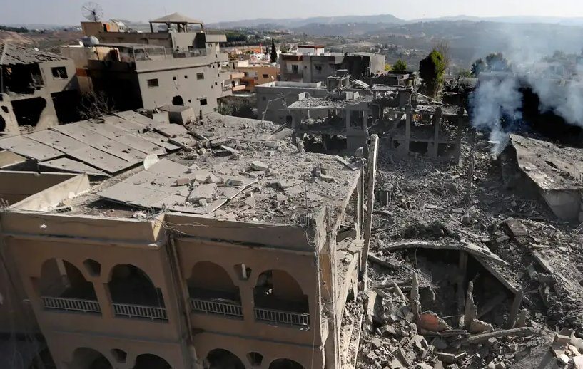 Ataques aéreos israelíes en la aldea de Qana, en el sur del Líbano