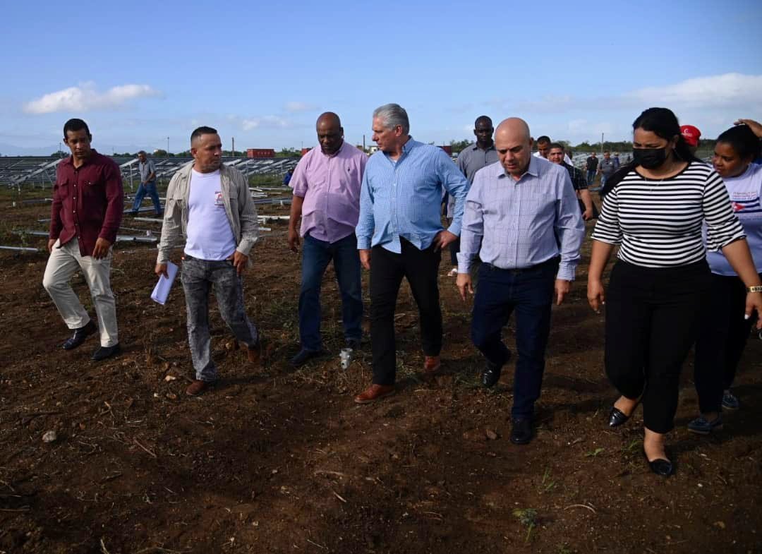 Presidente Díaz-Canel visita Bayamo