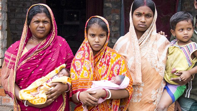 Mujeres y niñas de India