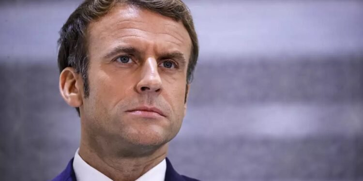 Encuesta confirma caída de popularidad de Macron