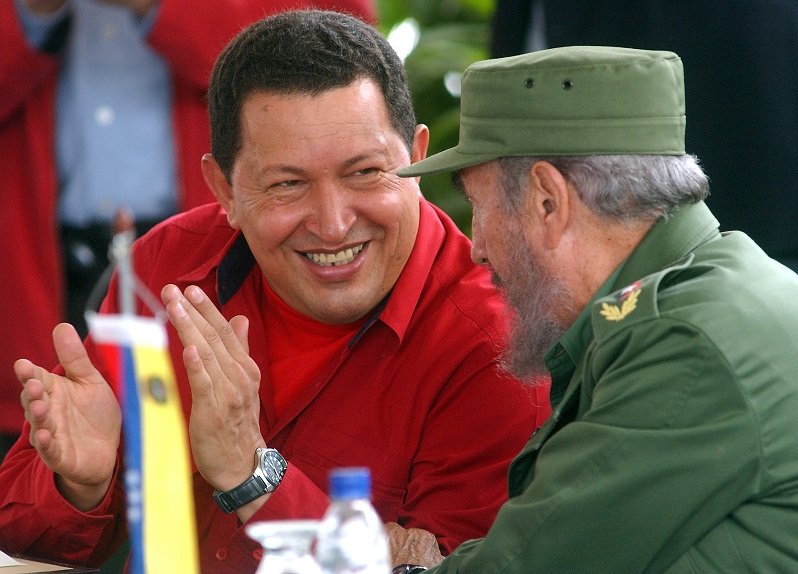 Hugo Chávez Frías y Fidel Castro