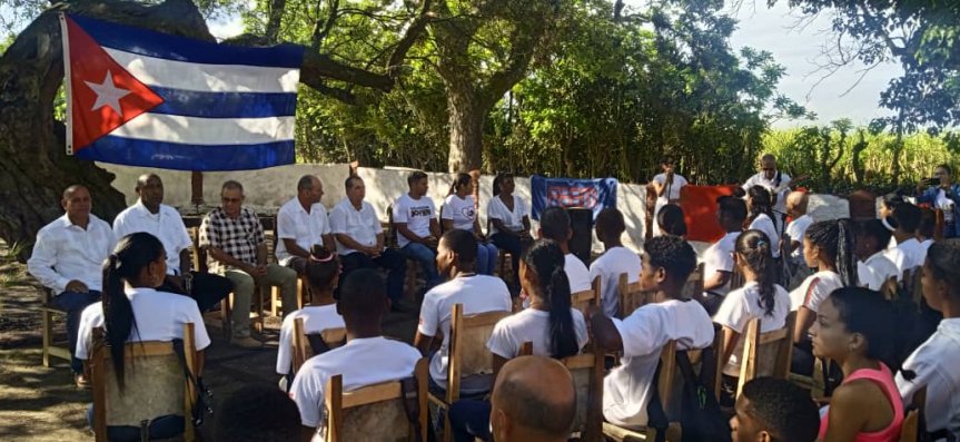 Jóvenes sanluiseros reflexionaron sobre la vigencia del hecho
