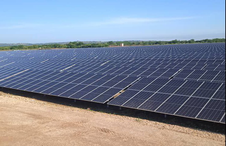 Parque solar fotovoltaico en Santiago de Cuba