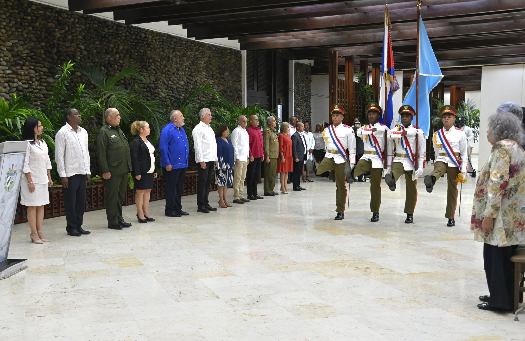 Reconocimiento a mujeres cubanas