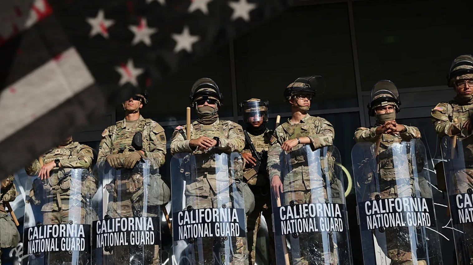 En junio Trump realizó un operativo en Los Ángeles donde envión a 4 000 miembros de la Guardia Nacional de California y 700 marines en servicio activo.