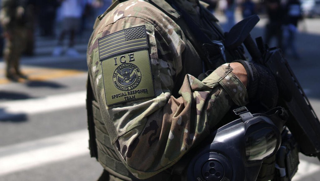 Más allá del intento de criminalizar la migración, los indocumentados  siguen teniendo un peso decisivo en la economía y la sociedad estadounidenses.