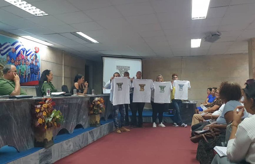 Presentan logo oficial de la campaña por e aniversario 195 de Nueva Gerona.