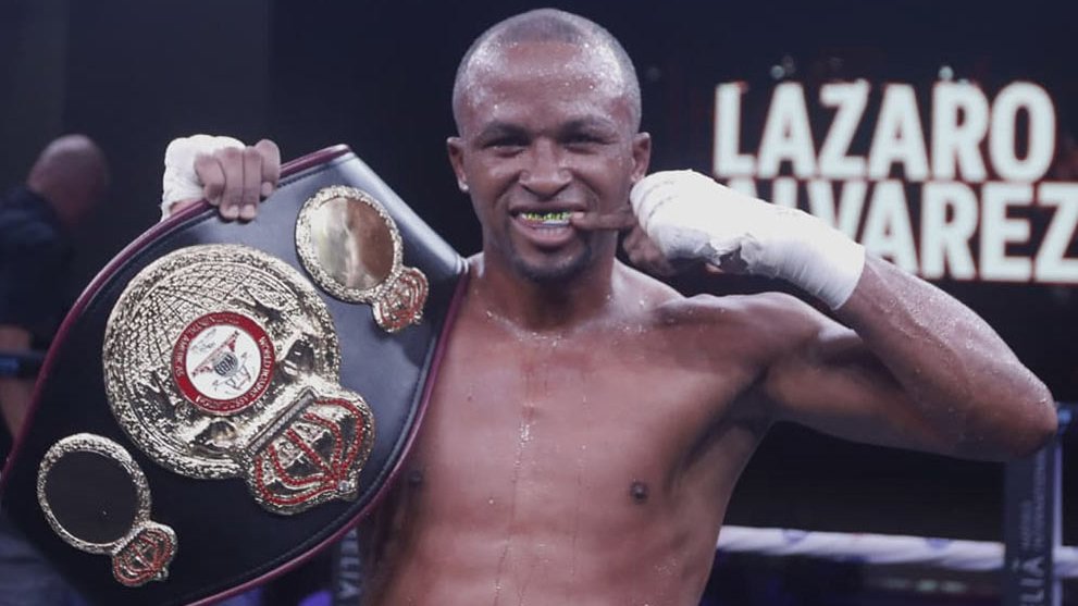 Noche cubana de boxeo profesional