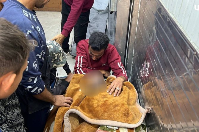 Día 781 y los palestinos continúan llorando a sus mártires