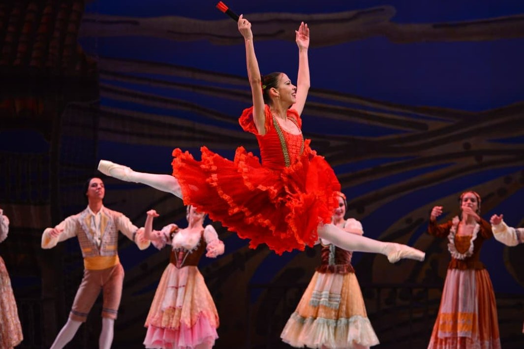 Nuevas generaciones de bailarines que comienzan a desarrollarse profesionalmente podrá ver el público en las diferentes funciones.