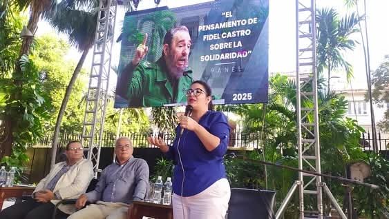 Destacan accionar internacionalista de Fidel Castro