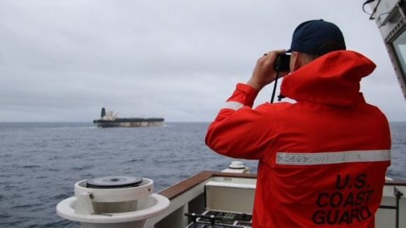 Fuerzas estadounidenses detienen petrolero de Rusia en el Atlántico