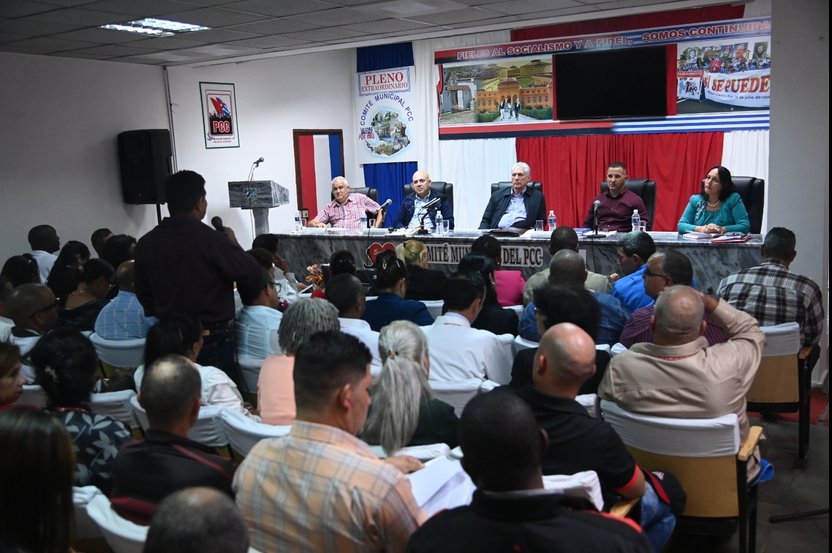 Pleno del Partido Comunista de Cuba en Isla de la Juventud