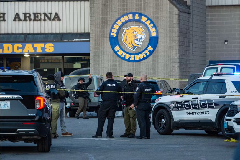 Tres muertos en tiroteo masivo en un partido de hockey de una escuela secundaria de Rhode Island