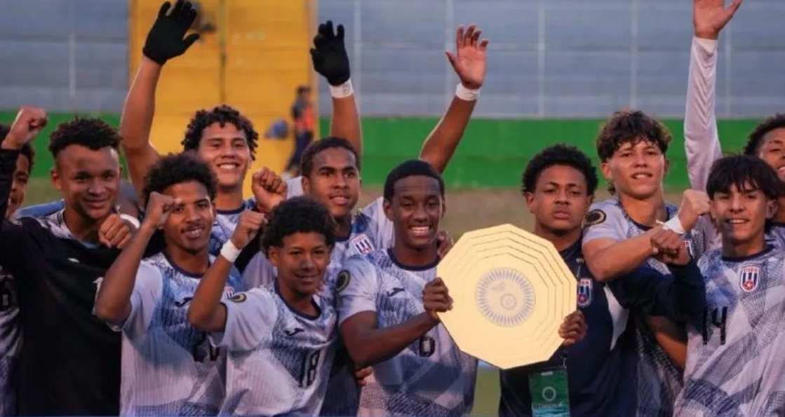 El equipo Cuba celebra su Clasificación a la Copa Mundial