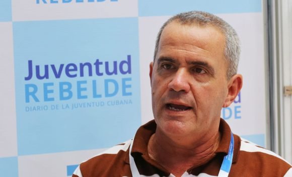 Premian a corresponsal de Juventud Rebelde en Concurso Nacional de Periodismo Histórico 2025