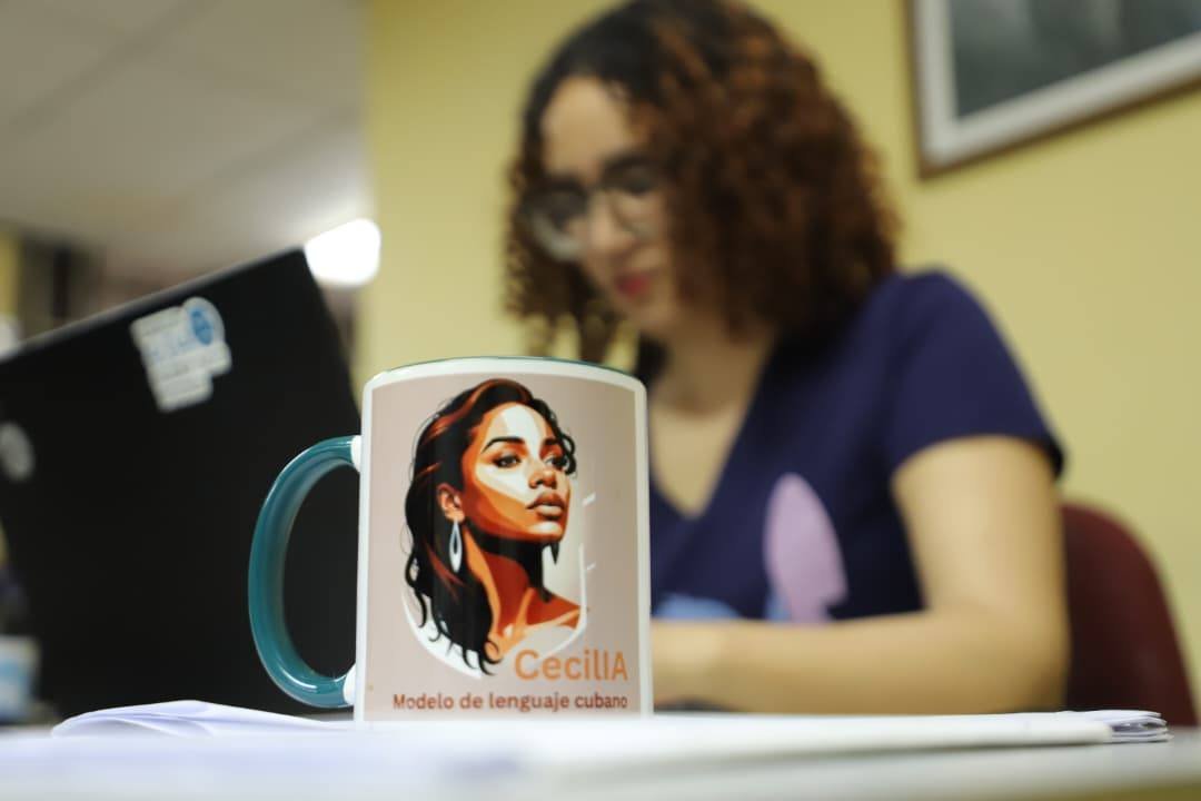 Una tesis sin luz: Ariadna Velázquez, la joven que investiga inteligencia artificial desde el apagón