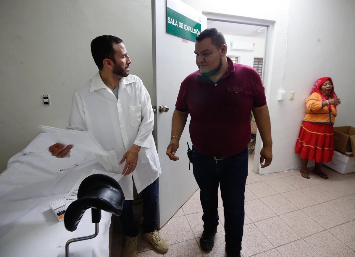 Médicos cubanos en México