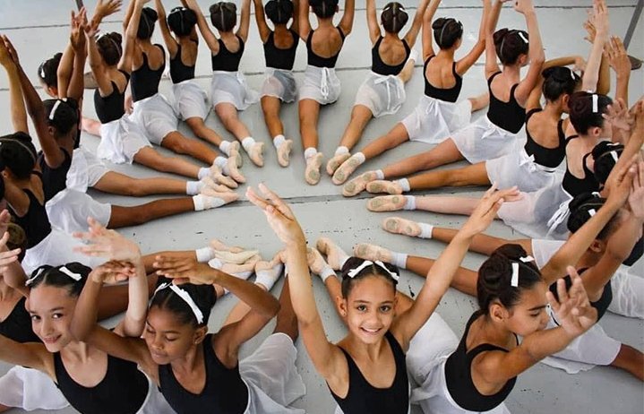 Desde mañana viernes hasta el próximo sábado 4 de abril, tendrá lugar en La Habana una nueva edición del Encuentro Internacional de Academias para la Enseñanza del Ballet.