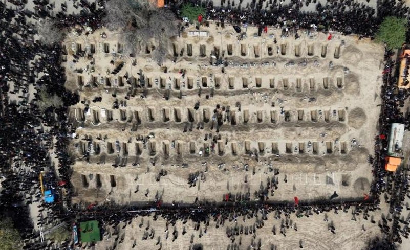 Funerales de estudiantes de una escuela de niñas en Minab