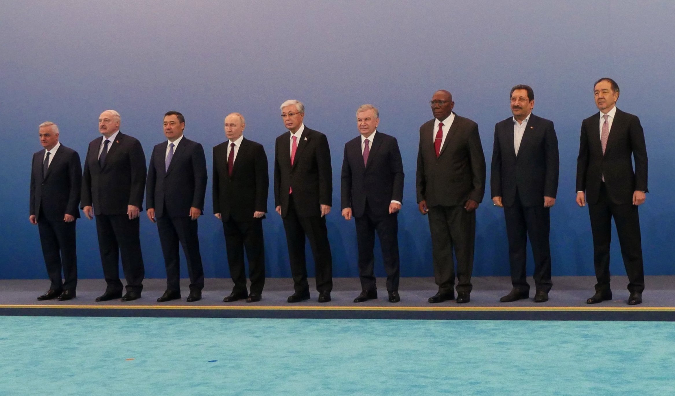 En su discurso ante el Consejo Supremo Económico Euroasiático, el vicepresidente cubano denunció la escalada del gobierno de Estados Unidos contra Cuba en los últimos años.