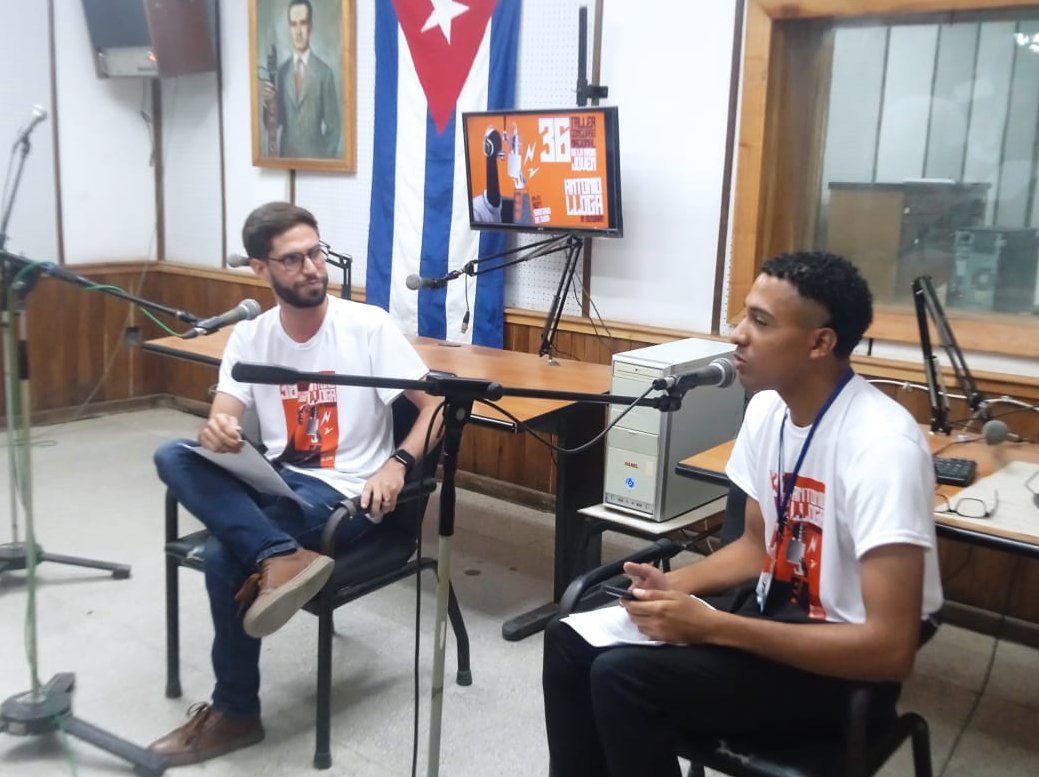 Este miércoles fue lanzada la convocatoria a la edición 36 del Taller y Concurso Nacional de la Radio Joven «Antonio Lloga in memoriam», una cita que volverá a reunir a jóvenes realizadores de todo el país alrededor del quehacer radial.