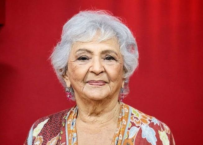 A sus 88 años, Paula Alí continúa siendo una figura imprescindible de la escena artística cubana, reconocida por su versatilidad, profesionalidad y capacidad para conectar con varias generaciones de espectadores.