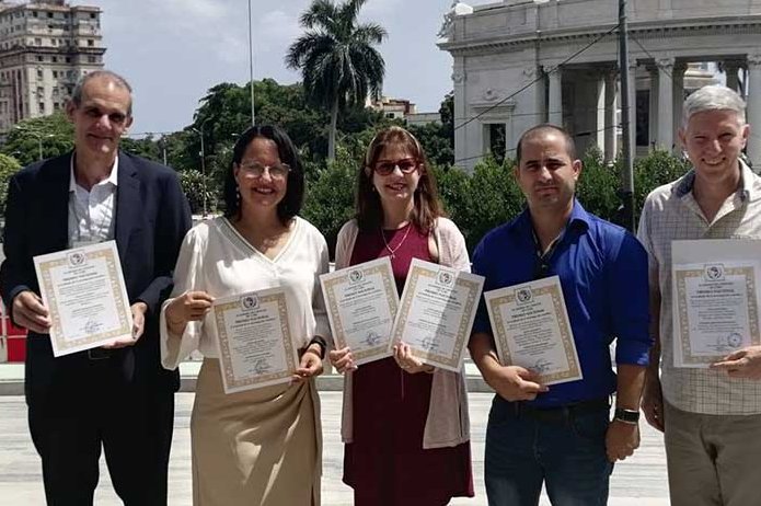 Más de una docena de premios de la Academia de Ciencias para Biocubafarma