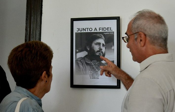 Exposición Junto a Fidel